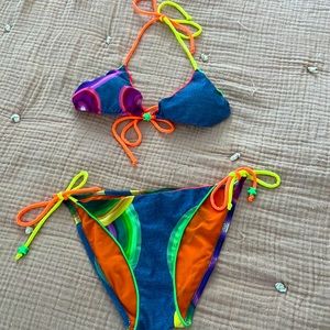 NWT beautiful Desigual bikini